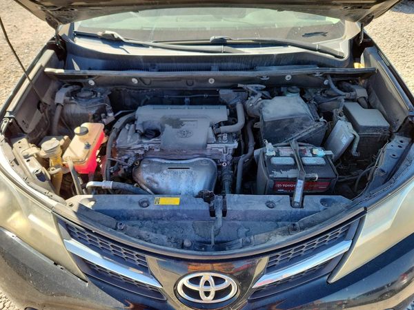 2015 TOYOTA RAV4 LE (X Grade)