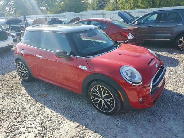 2015 MINI COOPER — Passenger 3/4