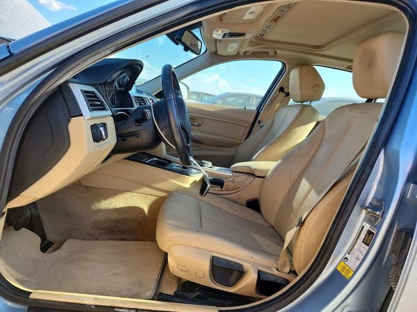 2015 BMW 320