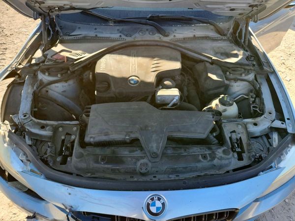 2015 BMW 320