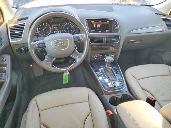 2017 AUDI Q5 quattro Premium Plus