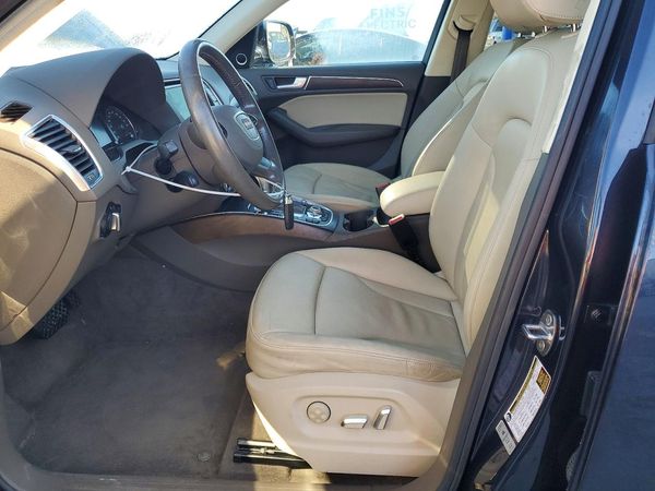 2017 AUDI Q5 quattro Premium Plus