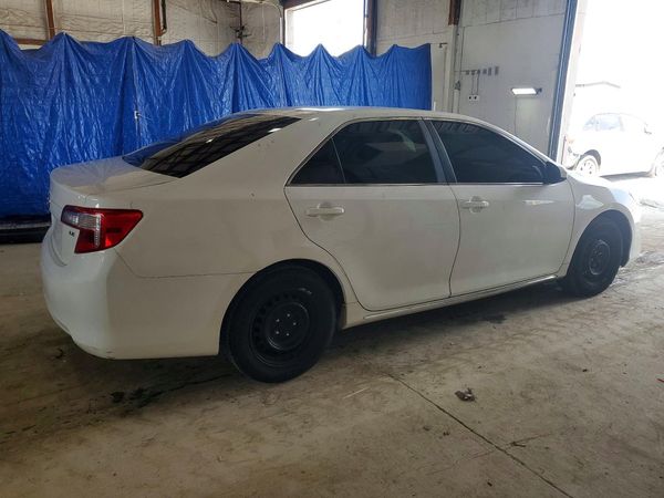 2013 TOYOTA CAMRY