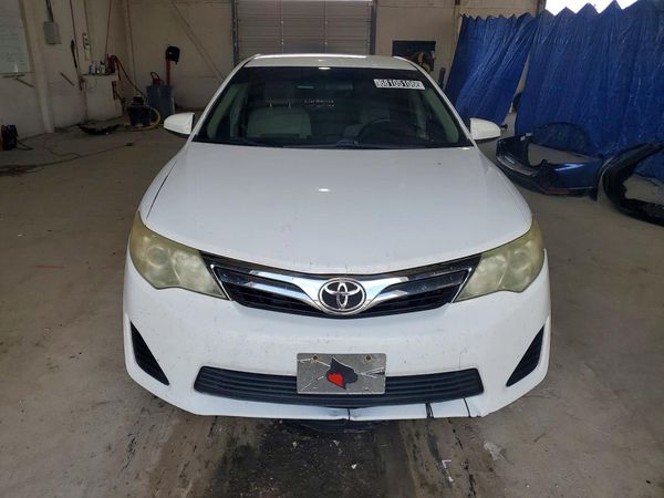 2013 TOYOTA CAMRY