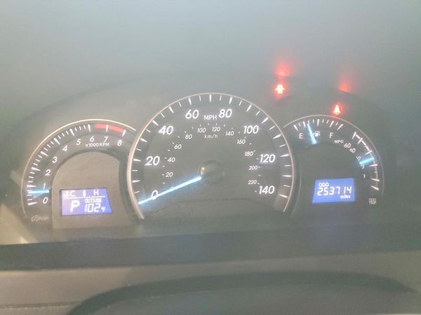2013 TOYOTA CAMRY