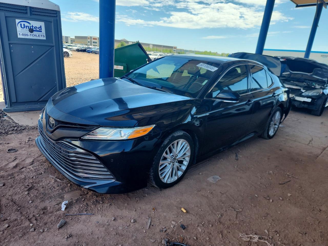 2018 TOYOTA CAMRY