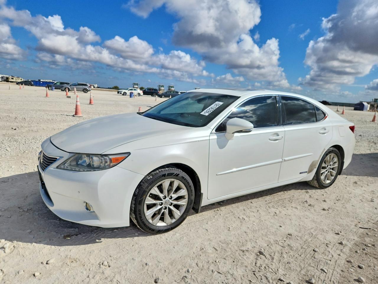 2013 LEXUS ES 300h