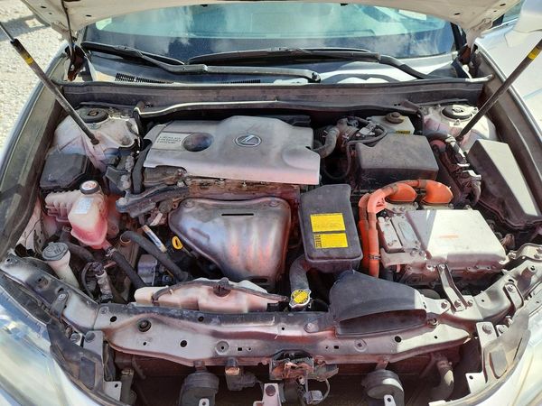 2013 LEXUS ES 300h