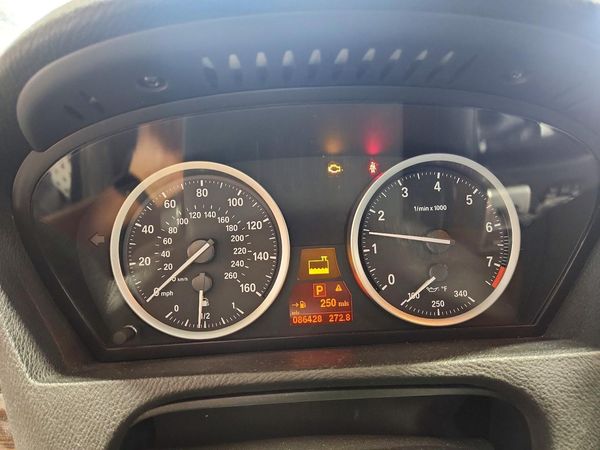 2014 BMW X6 xDrive50i