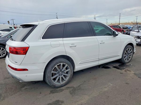 2019 AUDI Q7