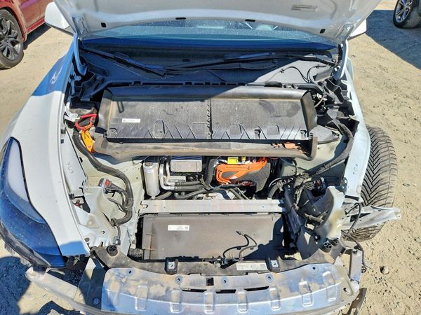 2023 TESLA MODEL Y — Engine bay