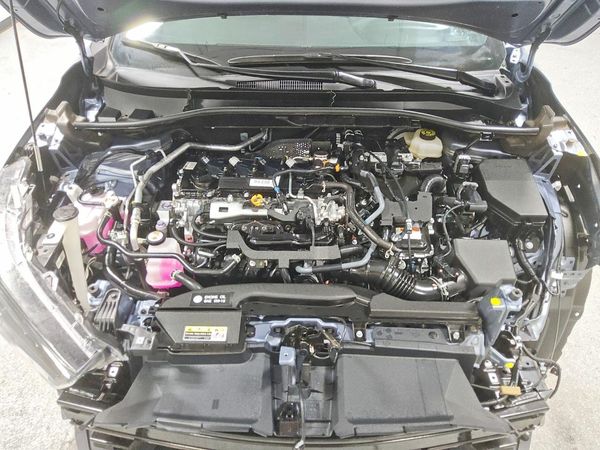 2026 TOYOTA COROLLA S, SE, XSE