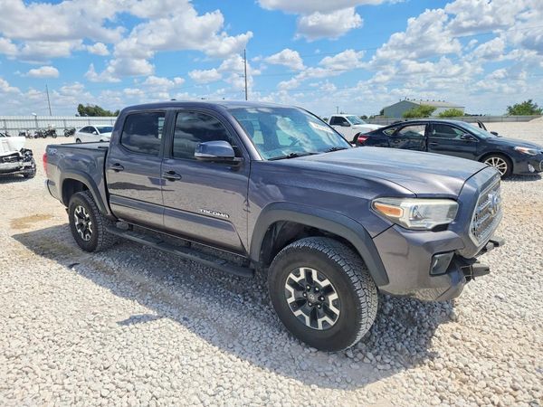 2017 TOYOTA TACOMA