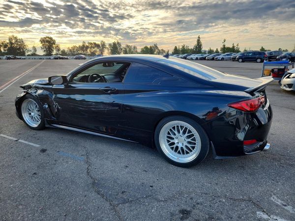 2017 INFINITI Q60