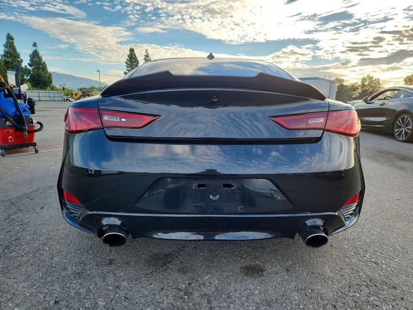 2017 INFINITI Q60