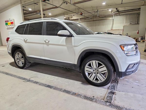 2019 VOLKSWAGEN ATLAS 4Motion SE — Passenger 3/4