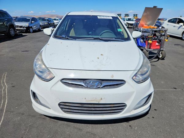2013 HYUNDAI ACCENT