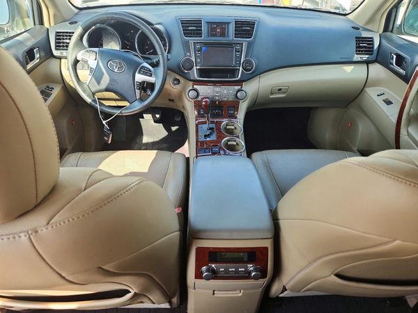 2013 TOYOTA HIGHLANDER Base/Hybrid — CKPT