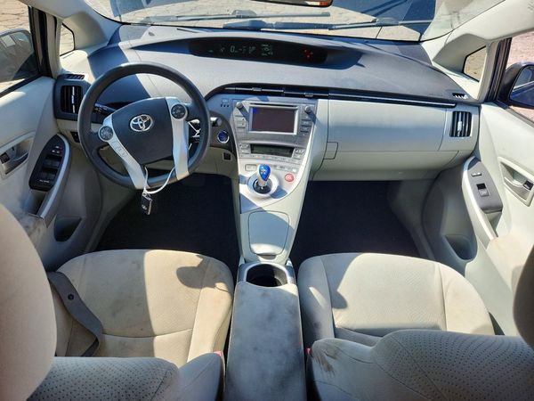2012 TOYOTA PRIUS