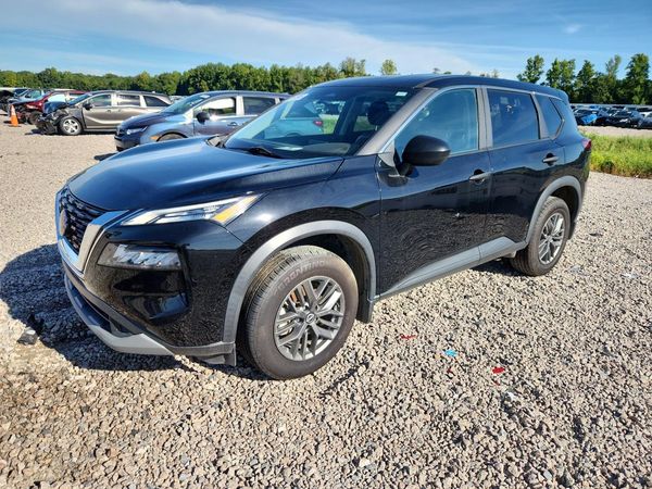 2023 NISSAN ROGUE S — Front 3/4
