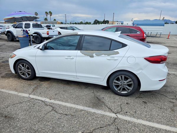 2017 HYUNDAI ELANTRA