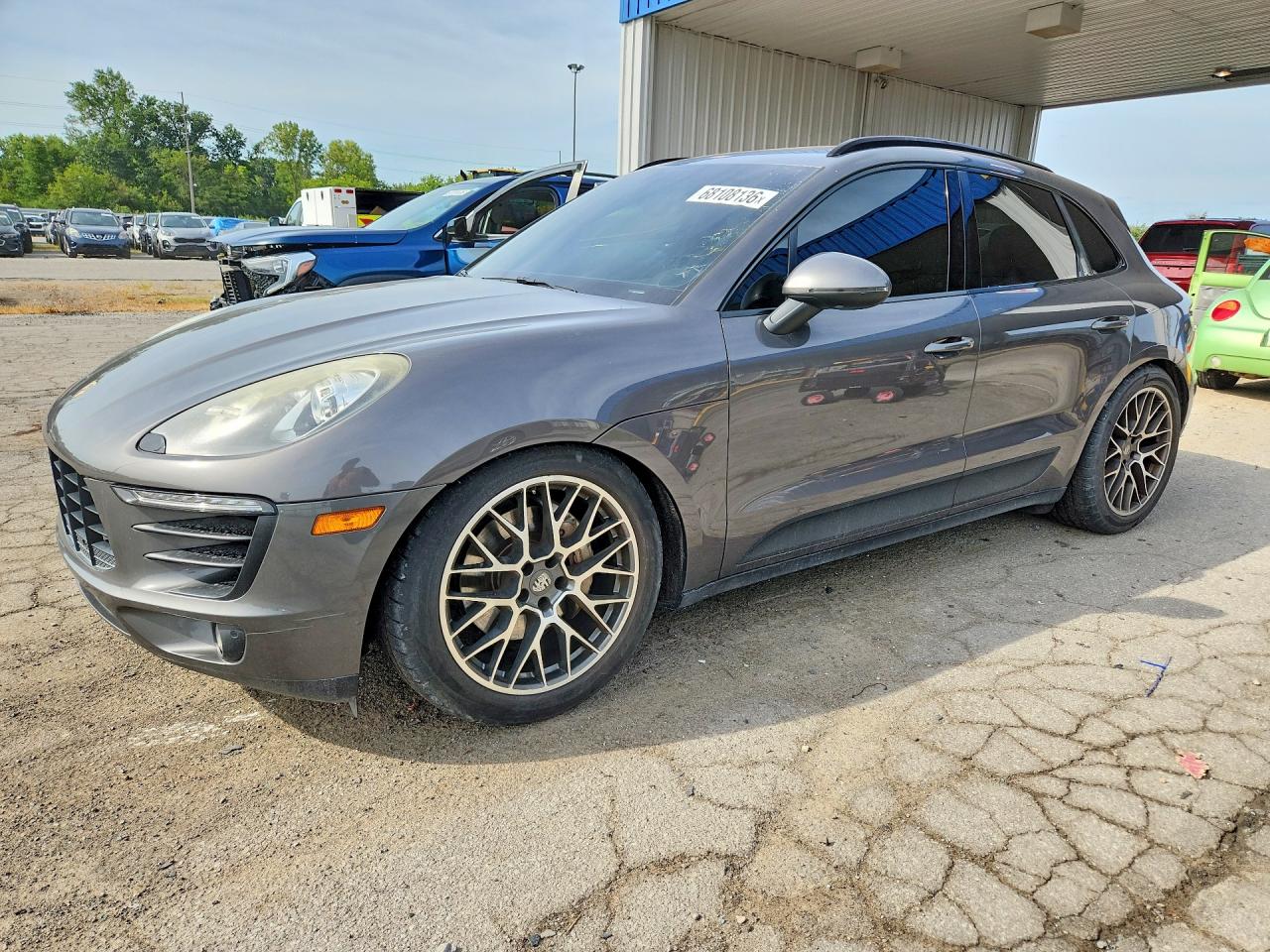 2015 PORSCHE MACAN