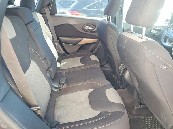 2018 JEEP CHEROKEE