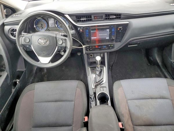 2017 TOYOTA COROLLA