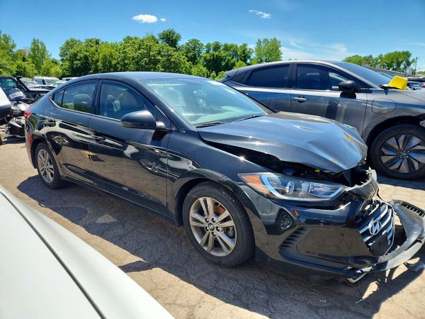 2018 HYUNDAI ELANTRA — Passenger 3/4