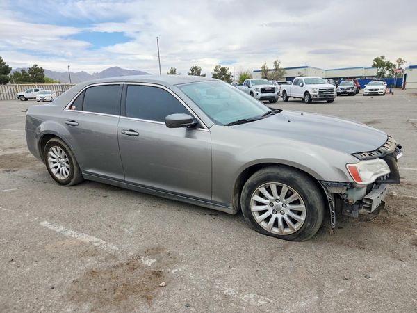 2012 CHRYSLER 300