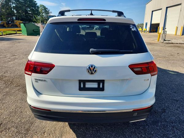 2018 VOLKSWAGEN TIGUAN