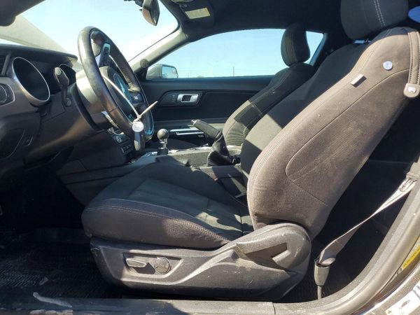 2019 FORD MUSTANG
