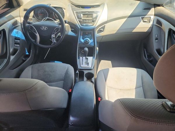 2013 HYUNDAI ELANTRA