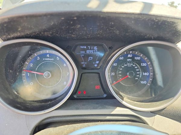 2013 HYUNDAI ELANTRA