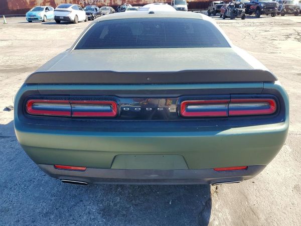 2020 DODGE CHALLENGER SXT