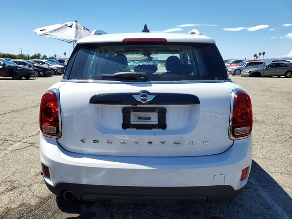 2018 MINI COOPER