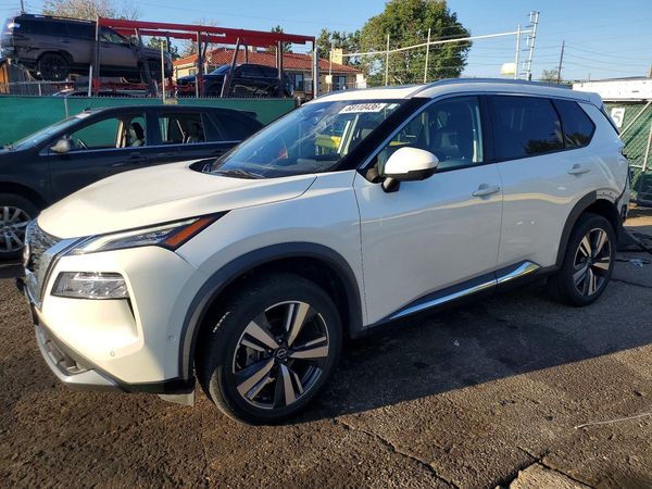 2023 NISSAN ROGUE SL — Front 3/4