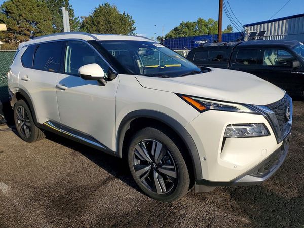 2023 NISSAN ROGUE SL — Passenger 3/4