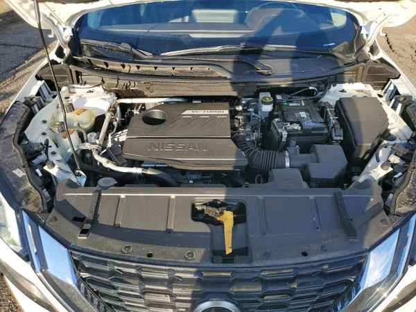 2023 NISSAN ROGUE SL — Engine bay