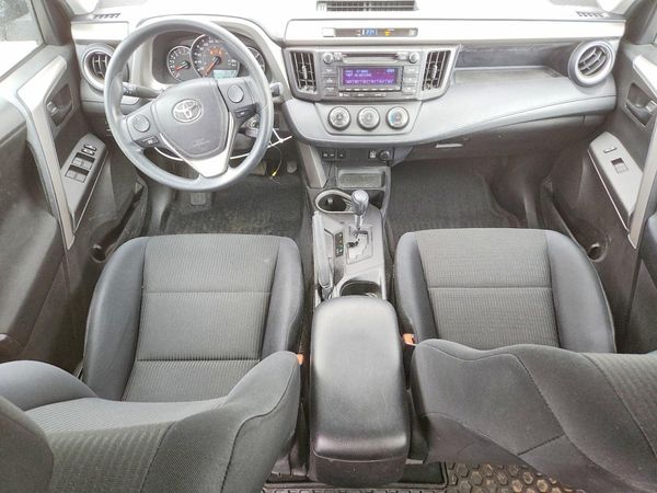 2016 TOYOTA RAV4 LE (X Grade) — CKPT