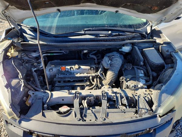 2014 HONDA CRV EX-L — Engine bay