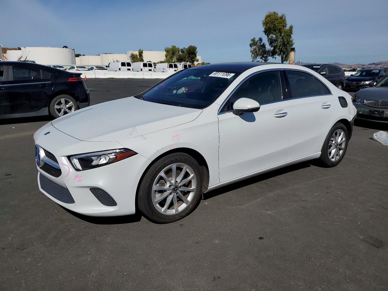 2019 MERCEDES-BENZ A