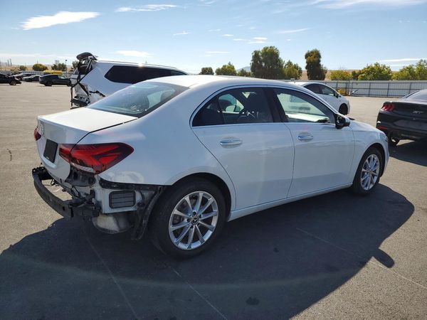 2019 MERCEDES-BENZ A