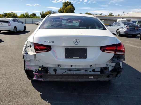 2019 MERCEDES-BENZ A