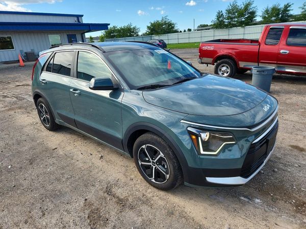 2024 KIA NIRO