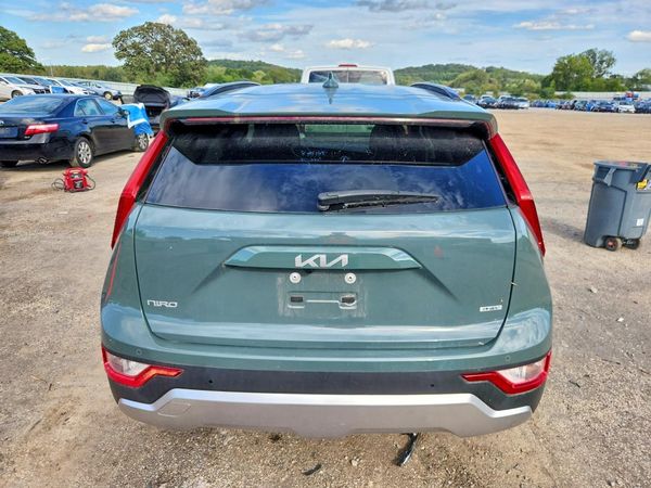 2024 KIA NIRO