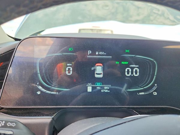 2024 KIA NIRO