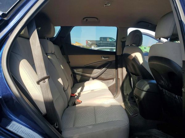 2017 HYUNDAI SANTA FE Base
