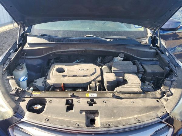 2017 HYUNDAI SANTA FE Base