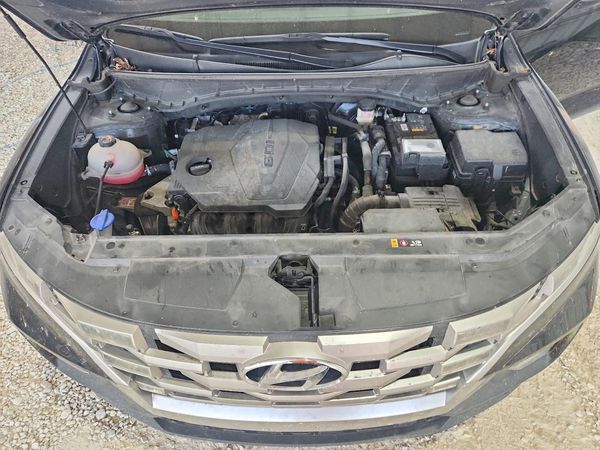 2024 HYUNDAI SANTA CRUZ — Engine bay
